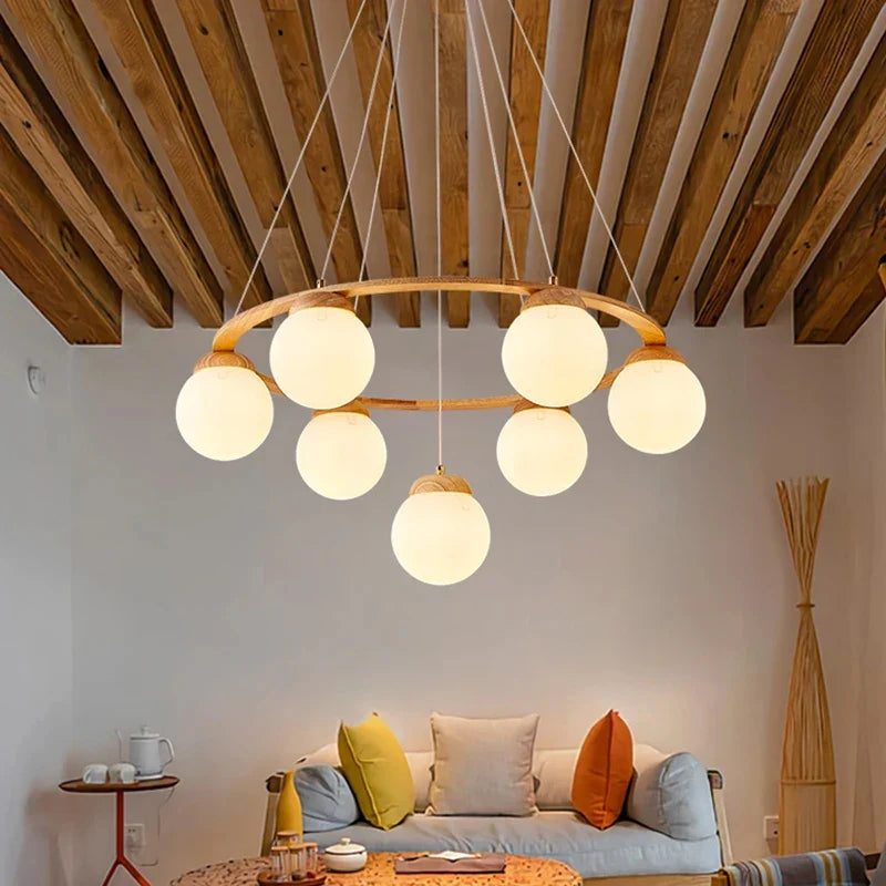 Lustre Élégant en Bois Suspendu
