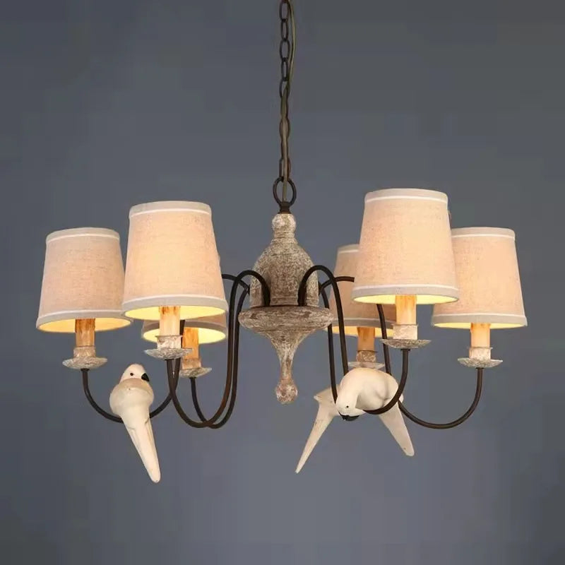 lustre vintage américain en bois avec oiseaux en tissu