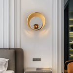 Applique Murale Design Prestigieuse Élégance Dorée. Chambre