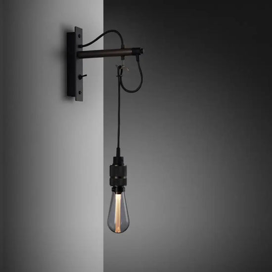 Applique Murale Design Scandinave Épurée Lumineuse. A-Noir Avec Noir Applique Chambre
