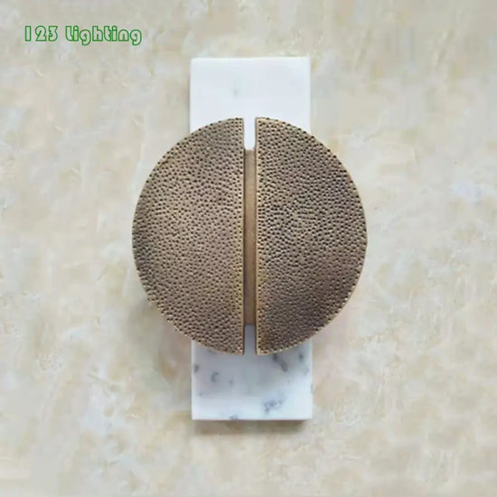 Applique Murale En Marbre: Élégance Minérale Contemporaine. Marbre Blanc / Lumière Chaude Chambre