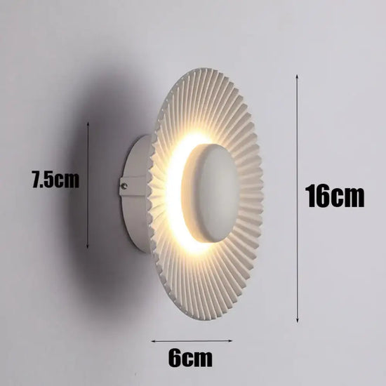 Applique Murale Led Design Minimaliste Élégante. Blanc / Chaud (2700K) Chambre