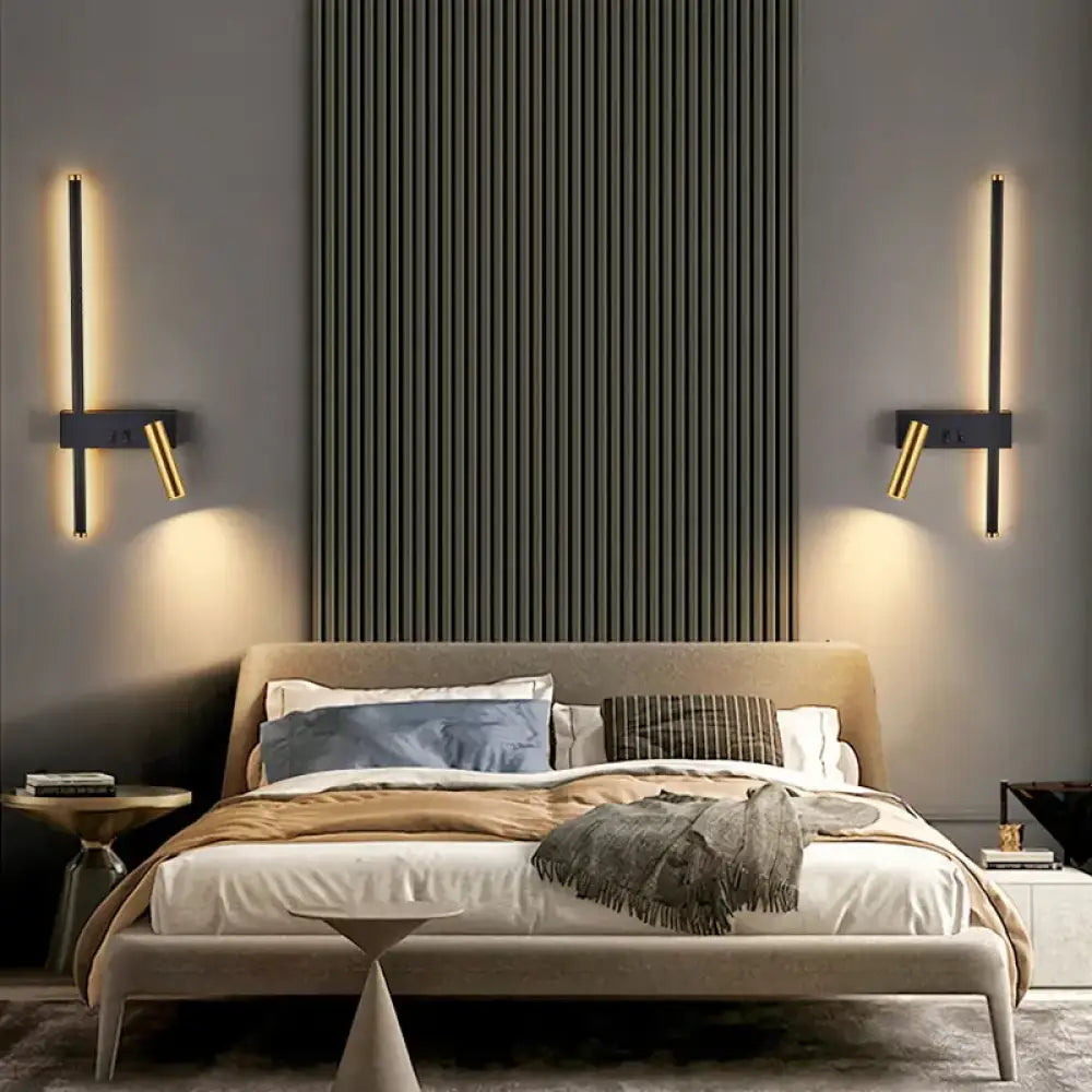 Lampe De Chevet Blanche, Fonctionnelle, Pas De Marque