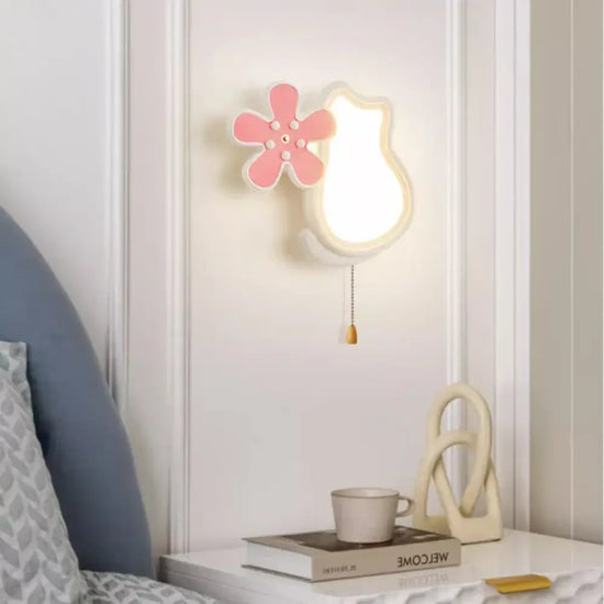 Le Voici Transformé En 6 Mots: Applique Murale Mignonne Chat Rêveur Pastel Chambre