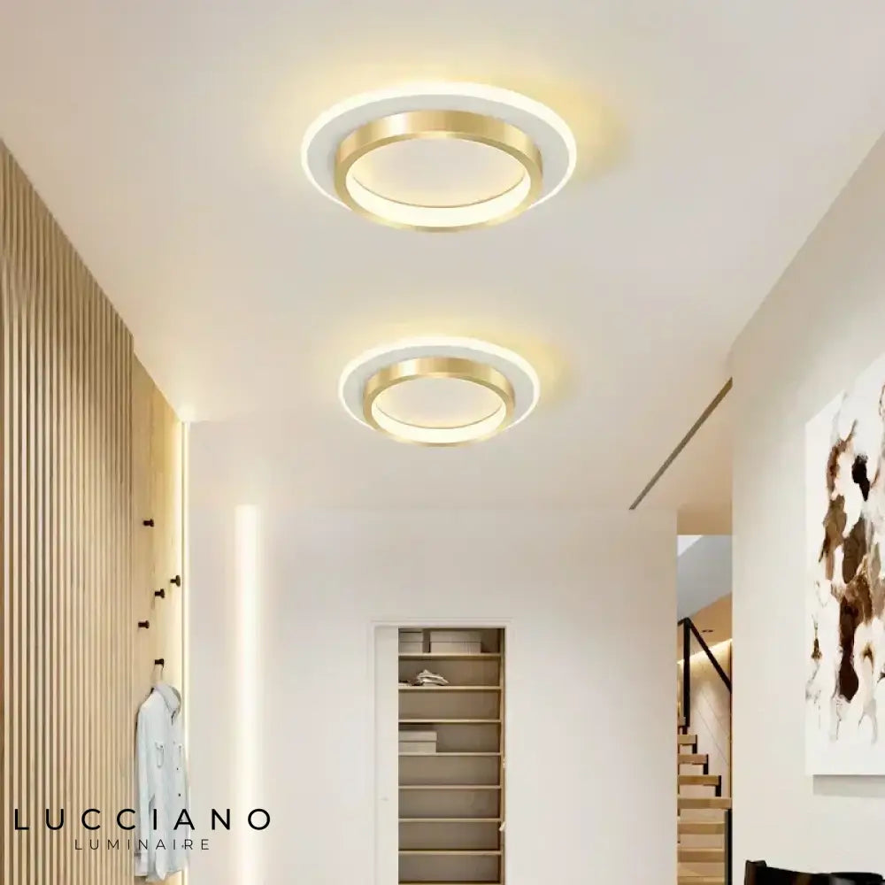 Luminaire plafonnier pour couloir
