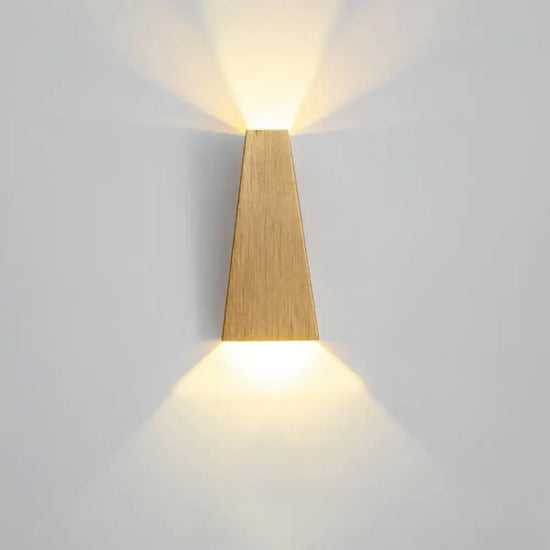 Voici Le Nouveau Titre: Applique Led Intérieure Design Moderne Élégante Doré / Blanc Chaud