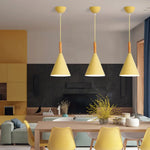 Voici Le Nouveau Titre: Suspension Conique En Métal Coloré Lumineuse Bois Luminaire
