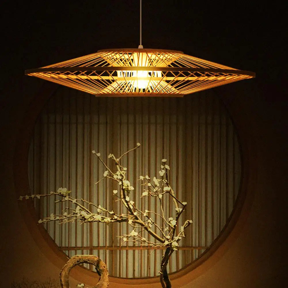 LUSTRE EN BAMBOU STYLE RÉTRO POUR DÉCORATION INTÉRIEURE