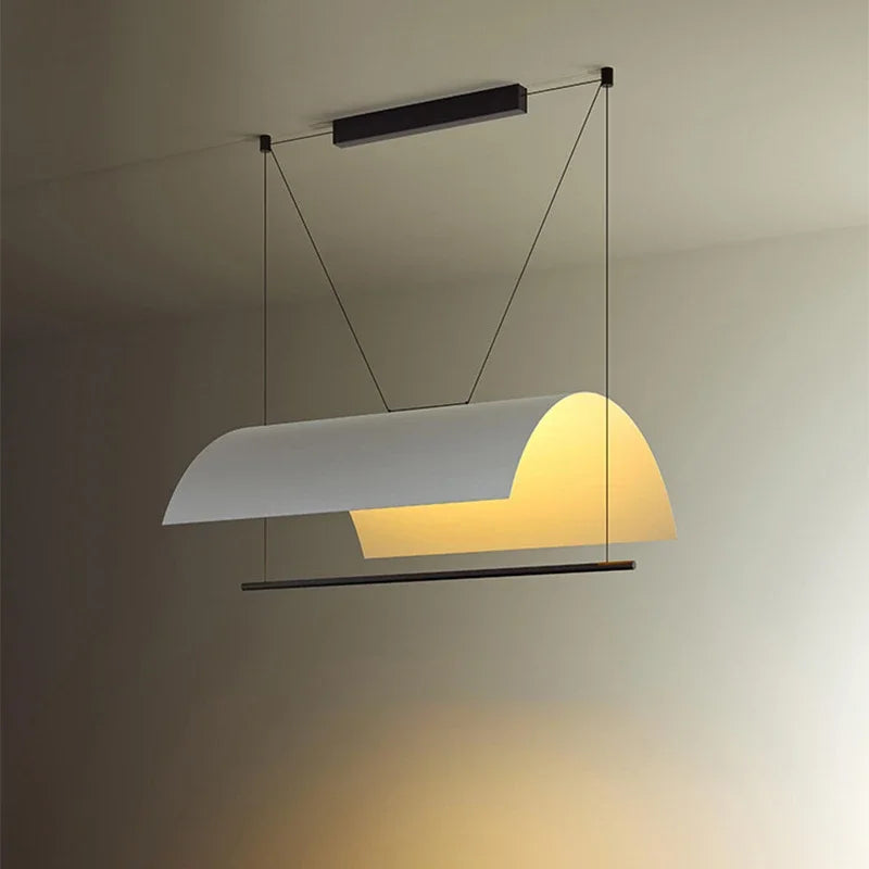 Lustre unique, design moderne lumineux