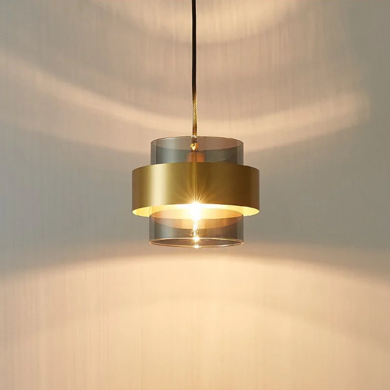 Suspension LED design dorée scandinave