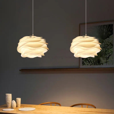 Lustre danois design suspendu élégant