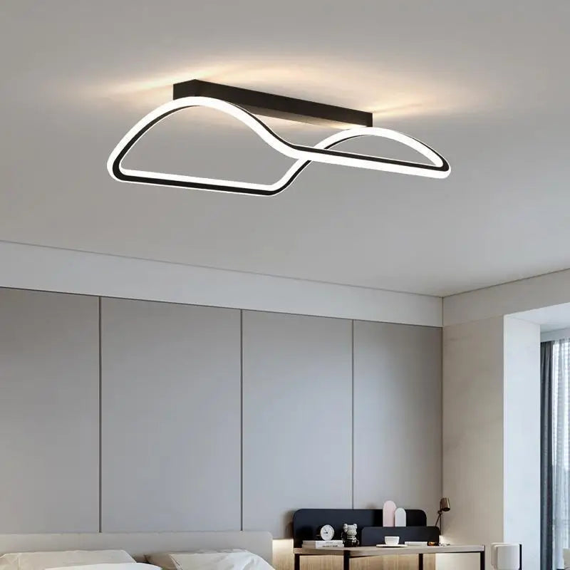 Lustre moderne suspendu élégant lumineux