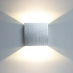 Applique Murale Led Carrées Artistiques Élégantes. Argent Brossé / 6W Blanc Chaud Chambre