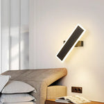 Applique Murale Rotative Spectrale Lumineuse Interdimensionnelle. Chambre