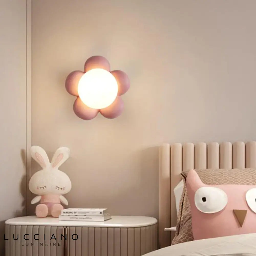 Chambre bébé fille luminaire