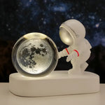 Lampe de chevet Astronaute Boule de Cristal