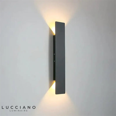 Lámpara de noche de pared con diseño plano