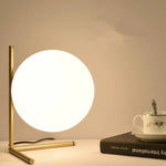 Lampe Design Dorée Avec Globe En Verre B - Doré Luminaire Chambre