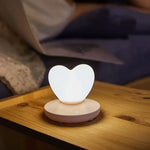 Lampe LED tactile en forme de cœur