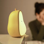 Lampe veilleuse portable en forme de poire
