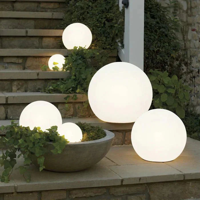 Luminaire de jardin extérieur moderne en PE Globe, LED rechargeable