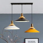 Suspension Industrielle Colorée Support Doré Luminaire