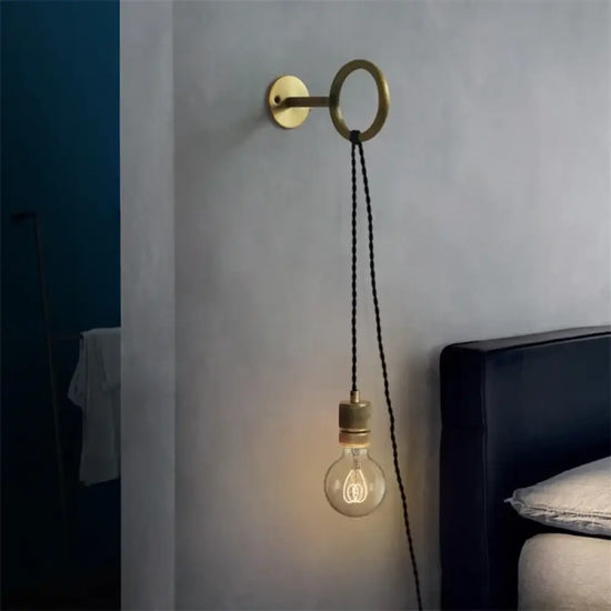 Voici La Transformation Du Titre: Applique Murale Industrielle Vintage Métal Brute Chambre